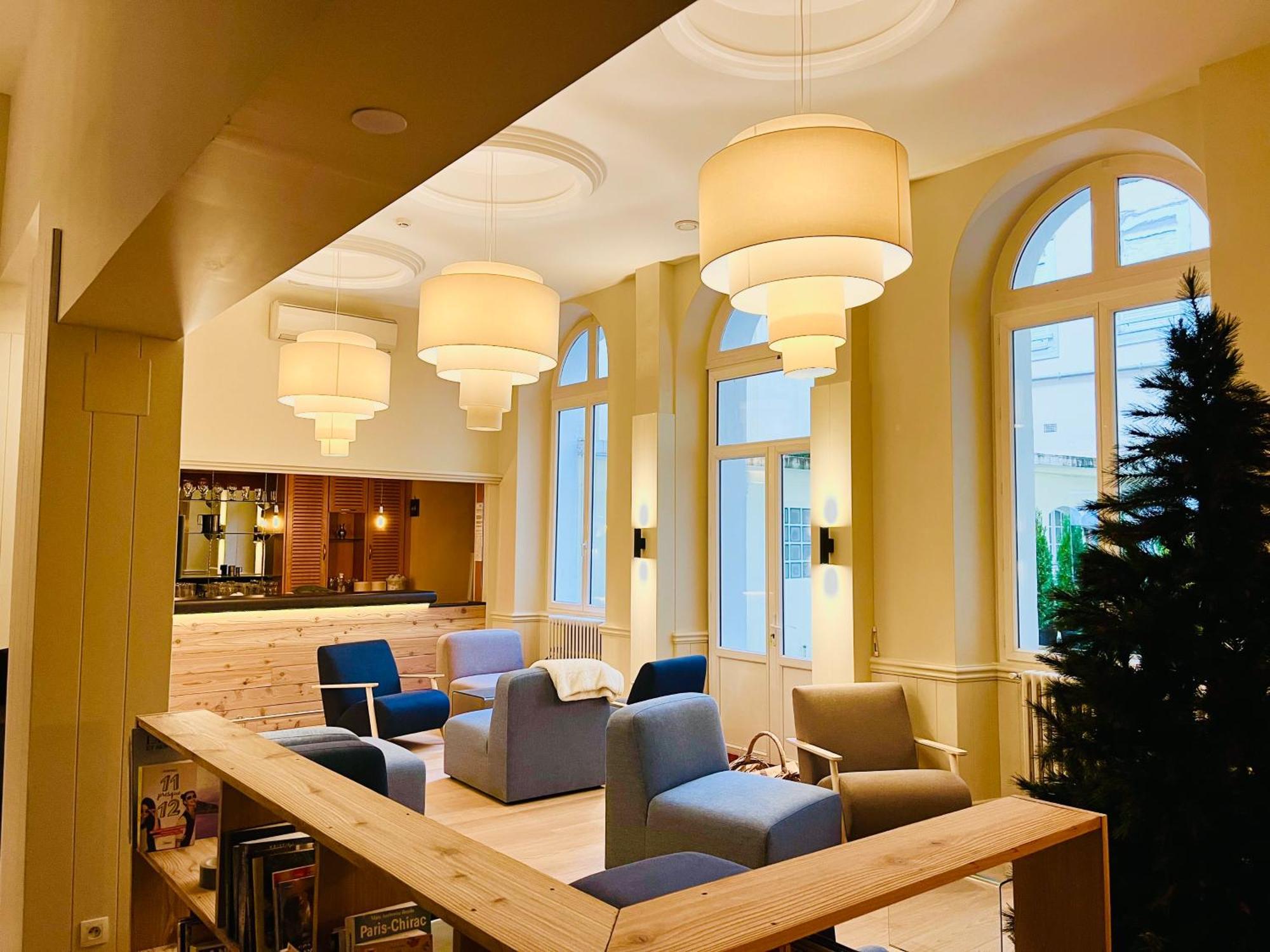 Le Sacca, Nouvelle Equipe Hotel