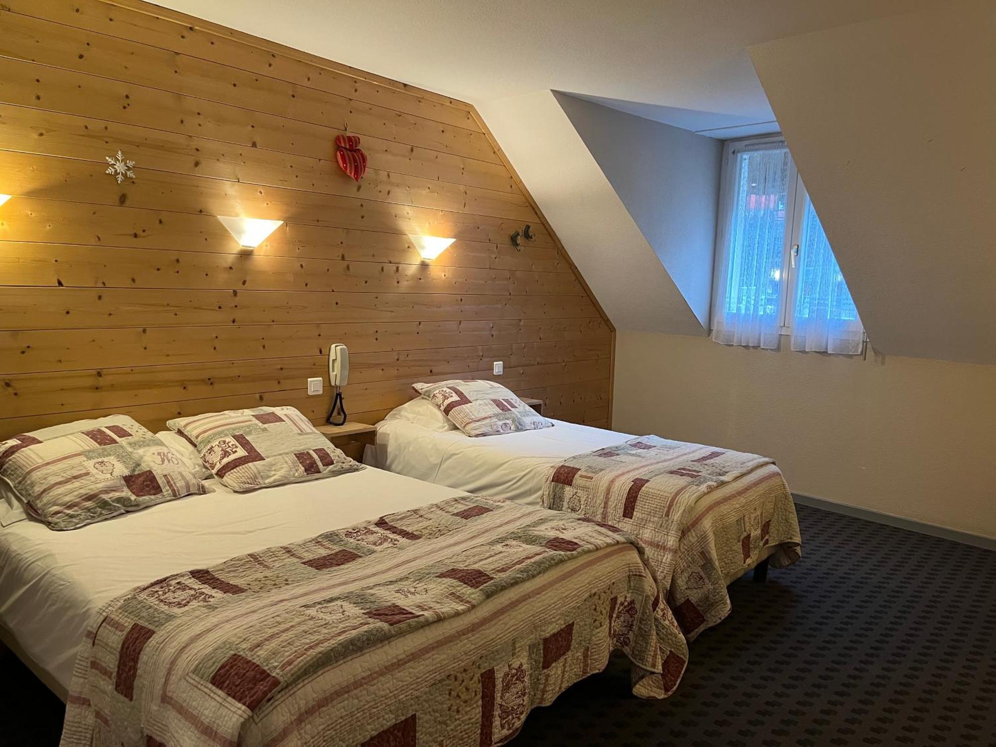 Le Sacca, Nouvelle Equipe Hotel Cauterets