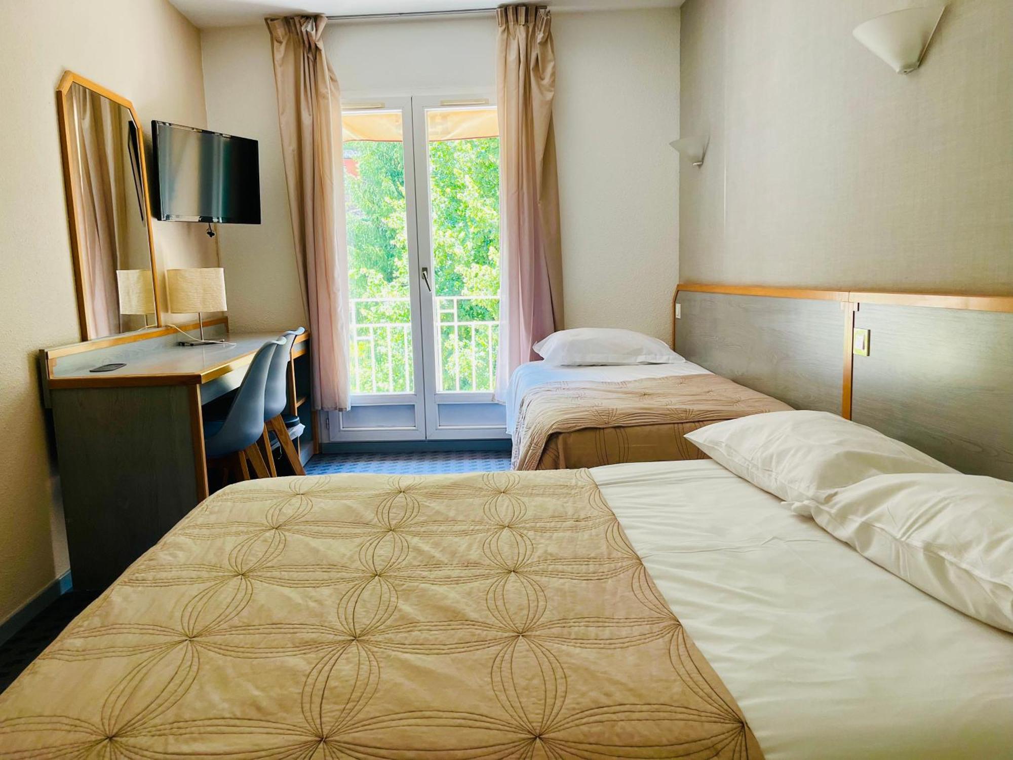 Hotel Le Sacca, Nouvelle Equipe Cauterets